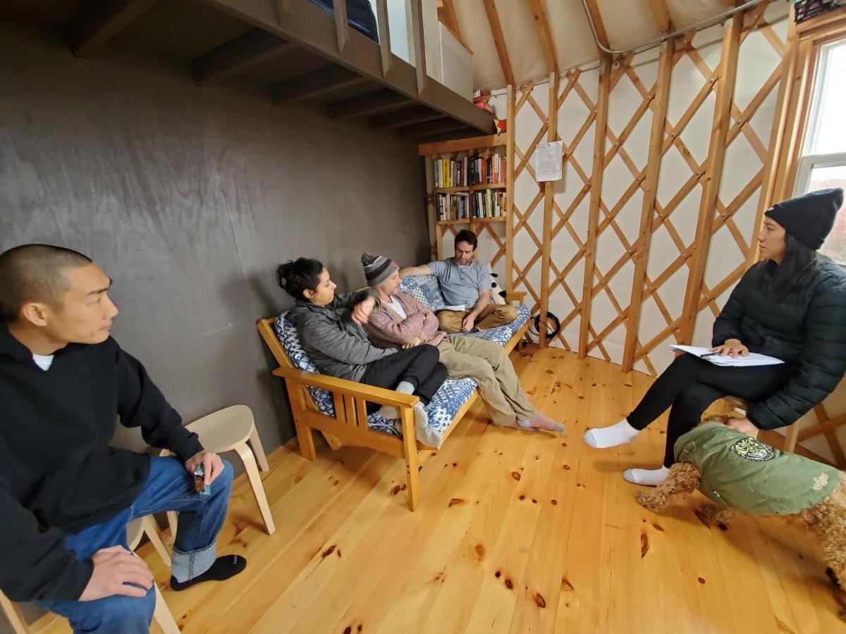 Livingston Manor Yurt Hotel Parksville Ngoại thất bức ảnh